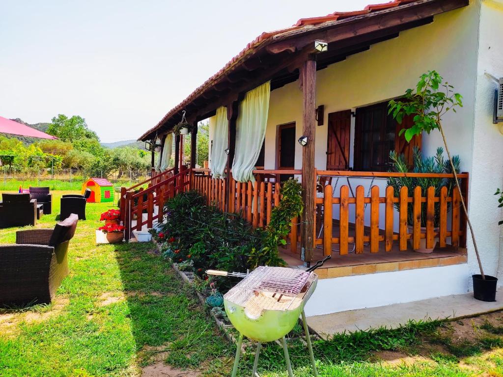 RODAVGI property with BBQ and playground